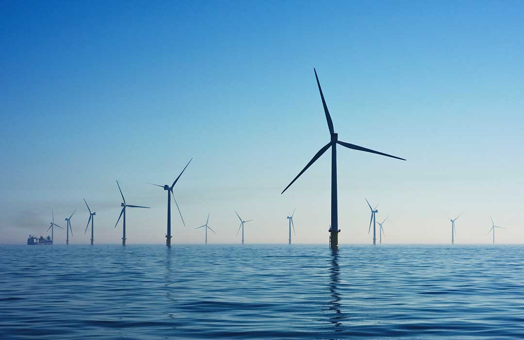 Windkraftanlage auf dem Meer